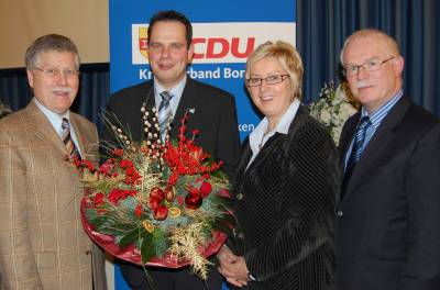 v. l. Udo Ring, Andreas Grotendorst, Diana Brmmel, Karl-Heinz Tnte