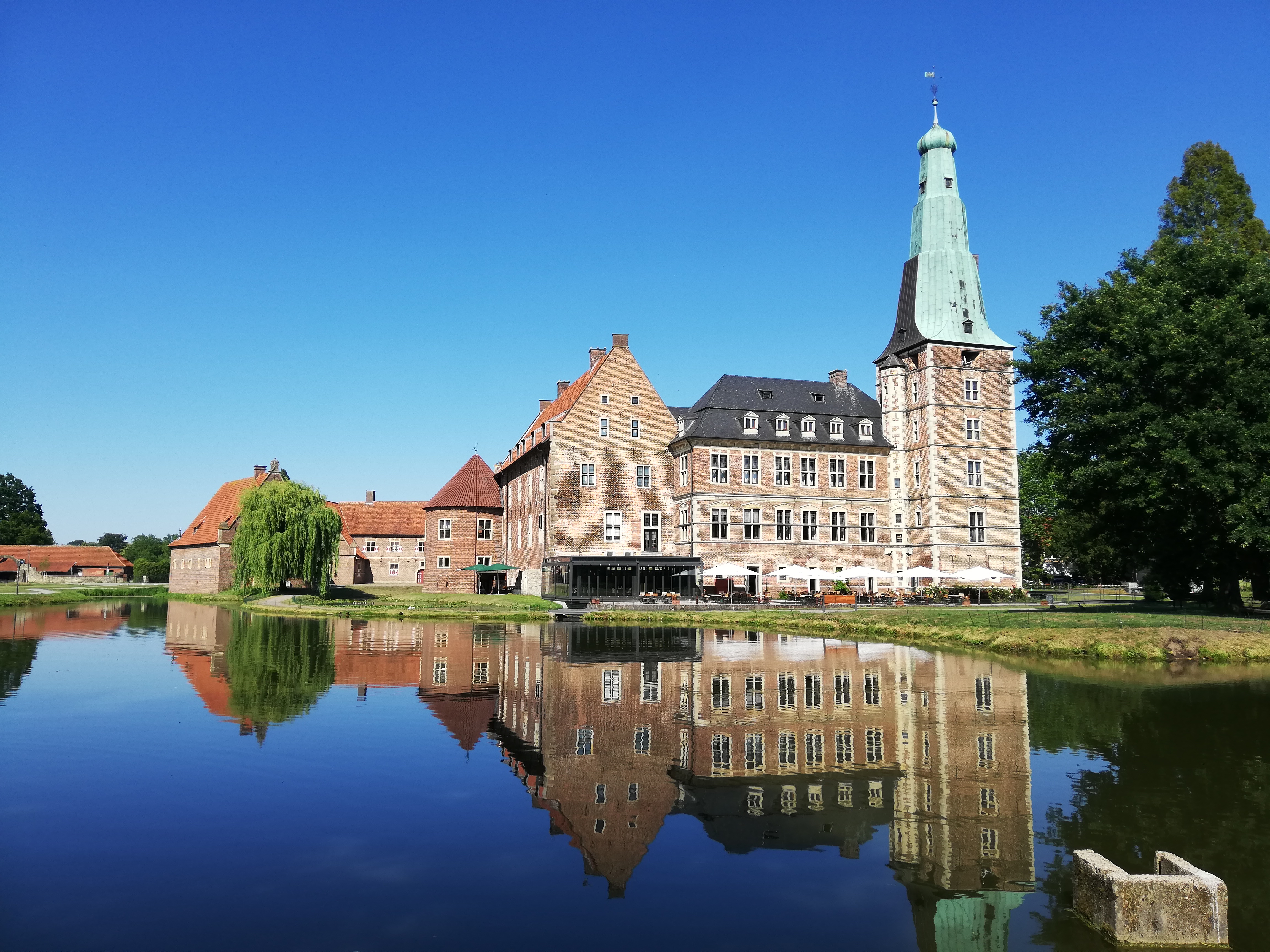 OFFENES SCHLOSS RAESFELD